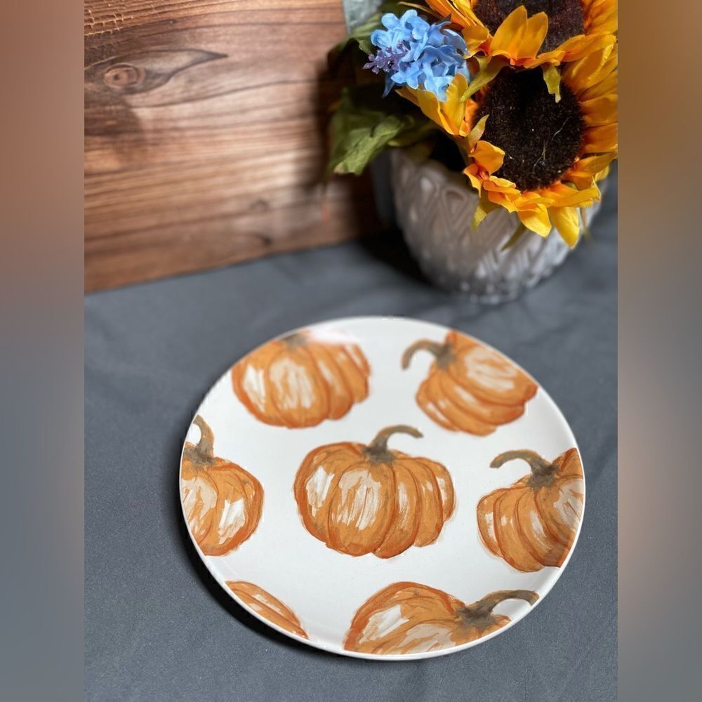 2 NEW! Harvest Pumpkins Salad Plates HOME by JCPenney NWT - Picture 2 of 6